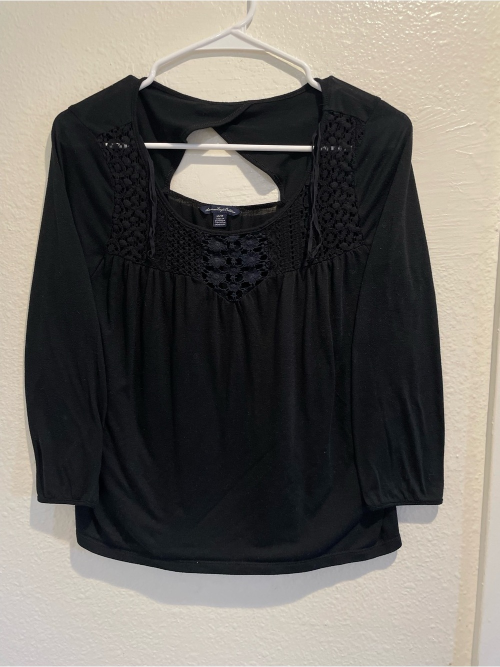 ✨ Y2K American Eagle Black Crochet Lace Open Back Boho Peasant Blouse XS